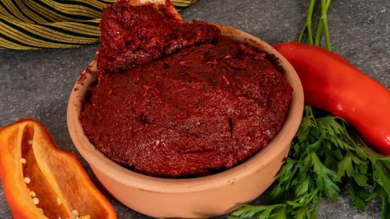 تصویر 4 از رب گوجه فرنگی اسپینو با طعم خوشایند و کیفیت مناسب غذایی
